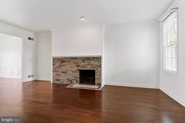 Mechanicsburg, PA 17050,41 DEVONSHIRE SQ