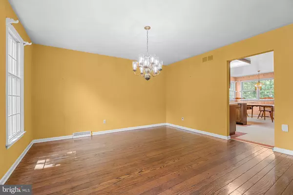 Yardley, PA 19067,358 RICHARD RD