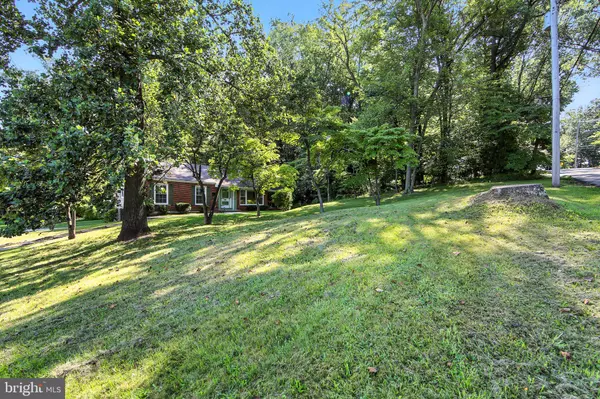 Royersford, PA 19468,812 MENNONITE RD