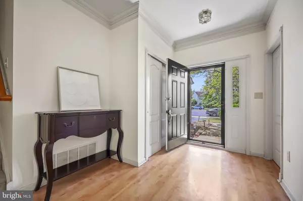 East Windsor, NJ 08520,32 QUARRY CT