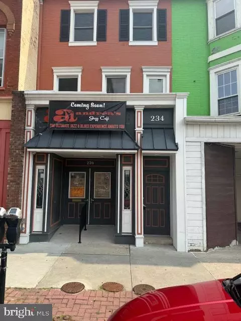 Coatesville, PA 19320,234 E LINCOLN HWY #3