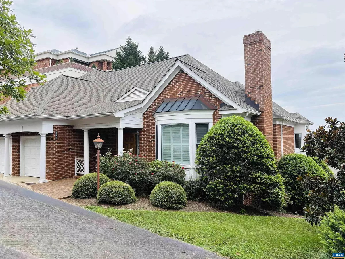 Charlottesville, VA 22903,495 EDNAM CIR