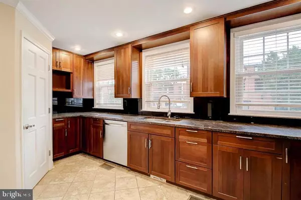 Baltimore, MD 21224,2303 ESSEX ST