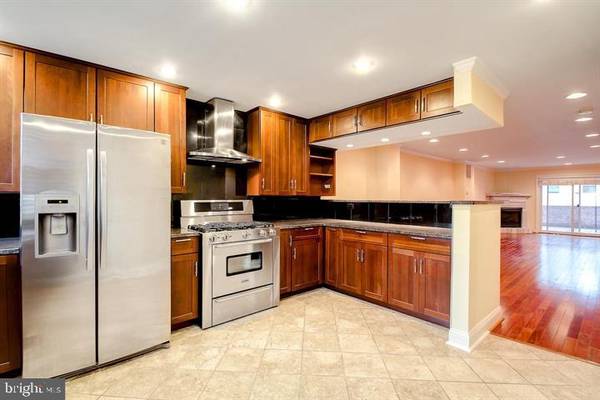 Baltimore, MD 21224,2303 ESSEX ST