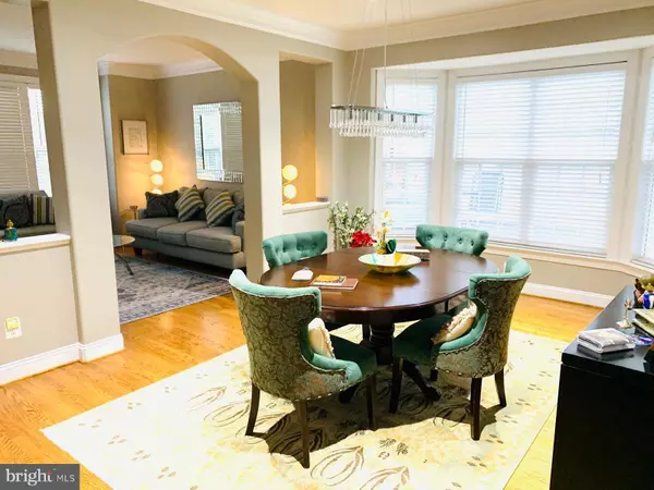 Chantilly, VA 20152,25189 BLACKSTONE CT