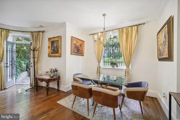 Washington, DC 20008,2201 MASSACHUSETTS AVE NW #1