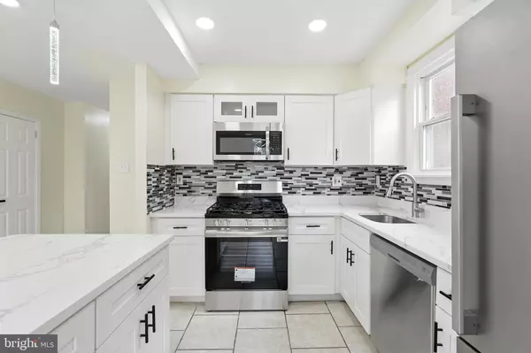 Philadelphia, PA 19116,226 LOCKART TER