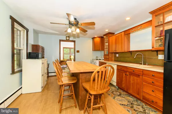 Barto, PA 19504,637 FORGEDALE RD