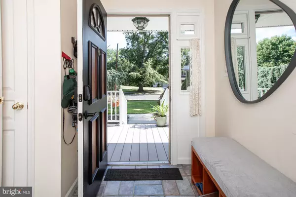 East Windsor, NJ 08520,2 STANFORD CT