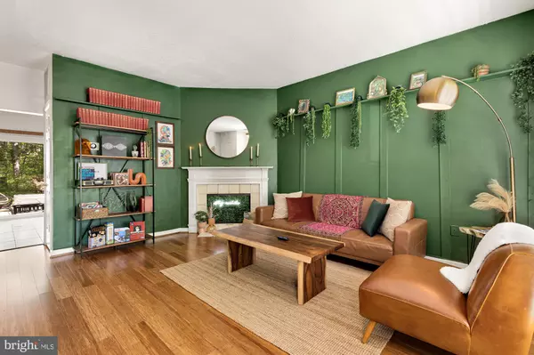 Alexandria, VA 22306,7100 STRAWN CT