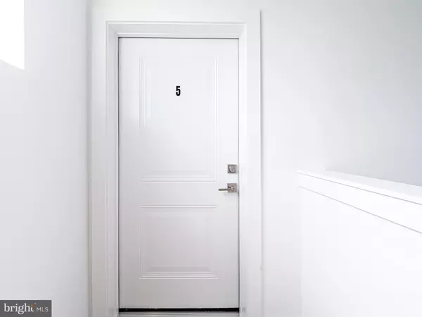 Philadelphia, PA 19121,2403-2407 W THOMPSON ST #5