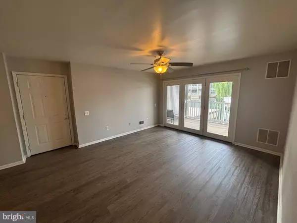 Newark, DE 19702,601 WATERS EDGE DR