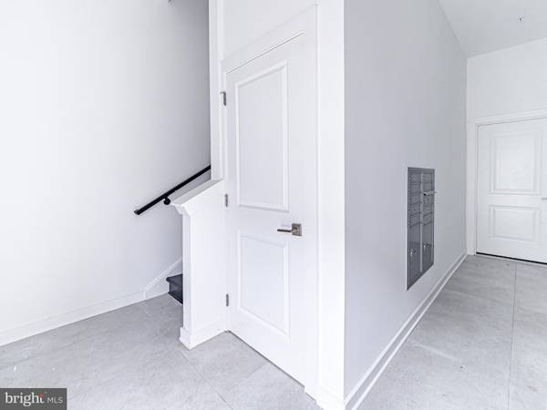 Philadelphia, PA 19121,2403-2407 W THOMPSON ST #6