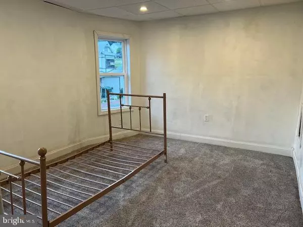 Altoona, PA 16601,409 BEECH AVE