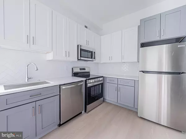 Philadelphia, PA 19121,2403-2407 W THOMPSON ST #8