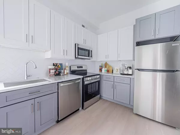 Philadelphia, PA 19121,2403-2407 W THOMPSON ST #8