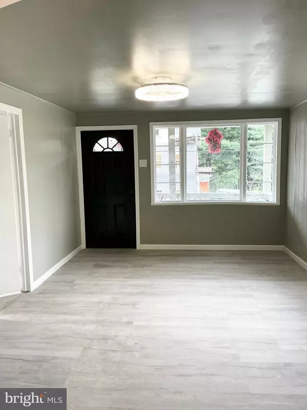 Pottsville, PA 17901,505 PEACOCK ST