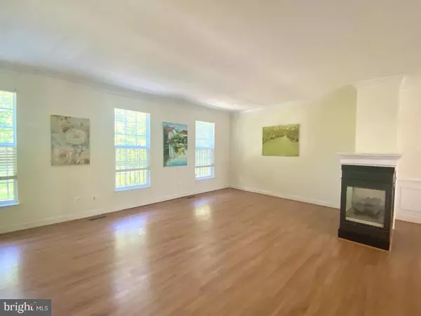 Leesburg, VA 20176,19322 GARDNER VIEW SQ