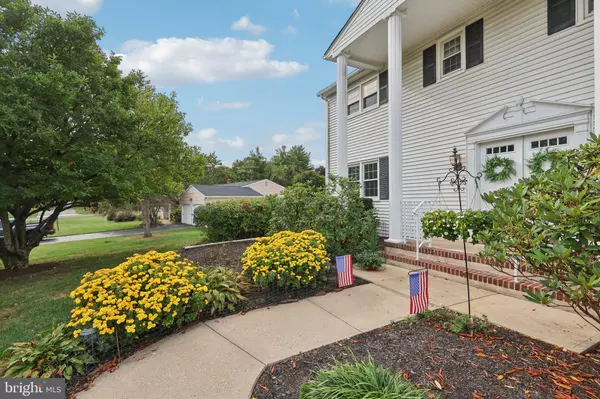 Ewing Twp, NJ 08560,15 TINA DR