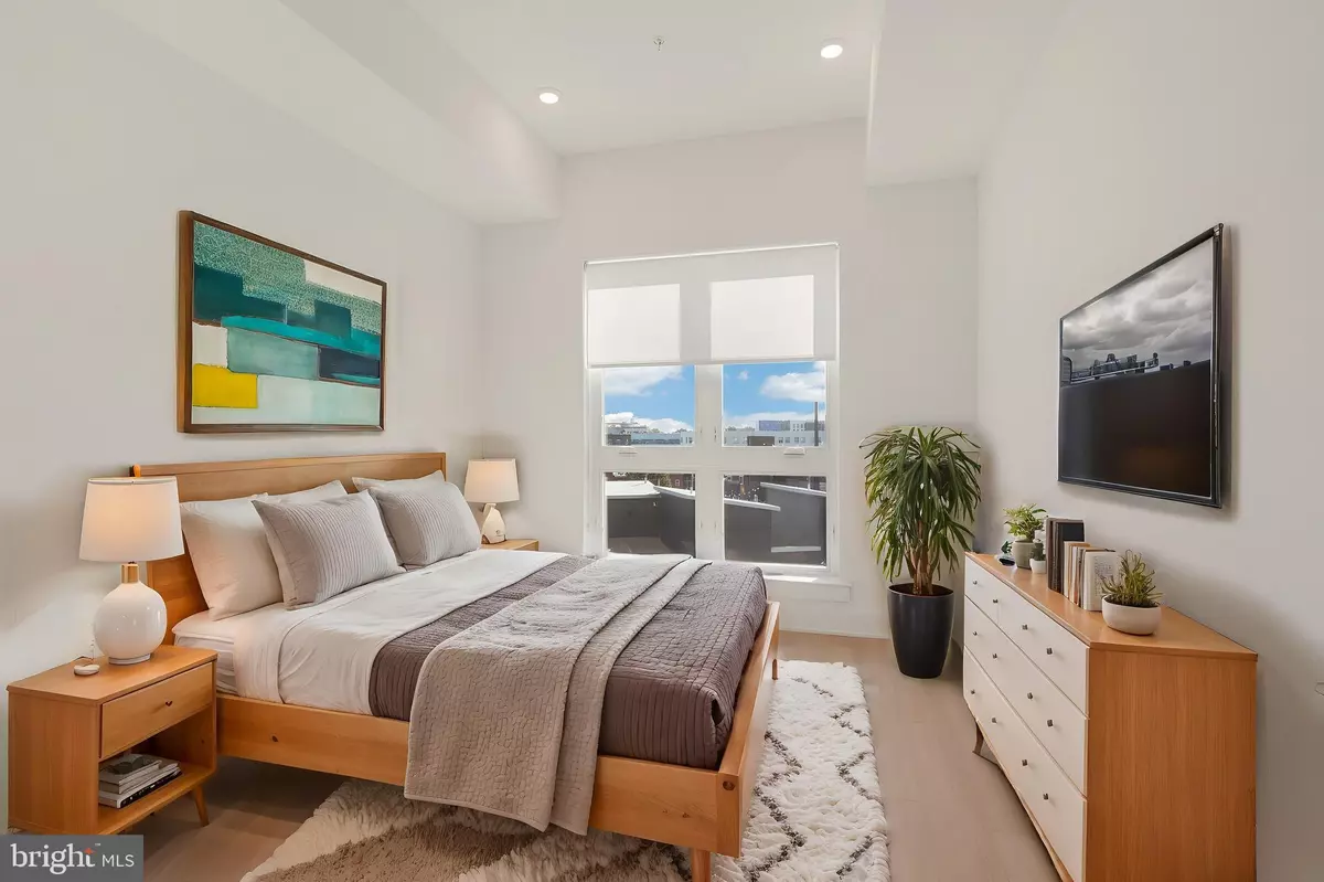 Philadelphia, PA 19122,1731 TILGHMAN ST #301