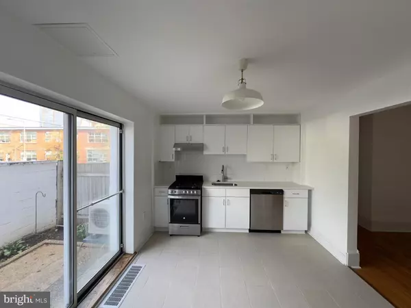 Philadelphia, PA 19146,504 S 25TH ST