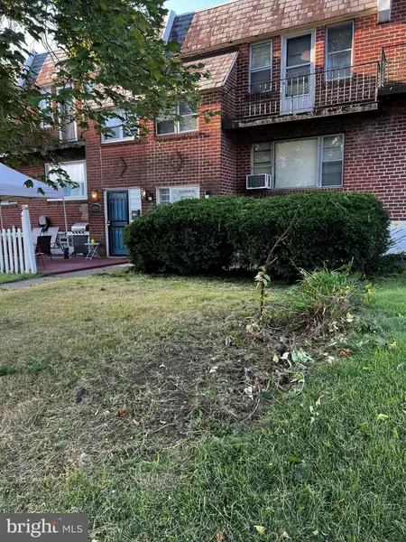 4042 BALWYNNE PARK RD, Philadelphia, PA 19131