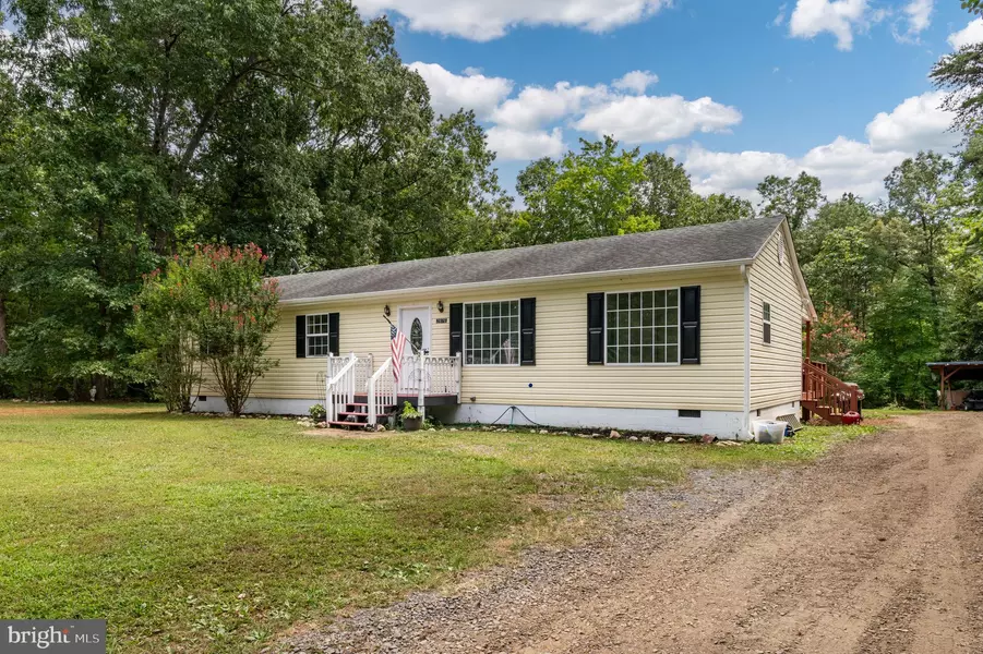 2876 DOCTORS RD, Louisa, VA 23093