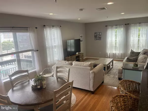Philadelphia, PA 19123,401-411 N FRONT ST #2A