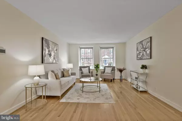 Arlington, VA 22206,3050 S BUCHANAN ST S #A2