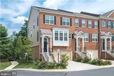 2921 CHESHAM ST, Fairfax, VA 22031