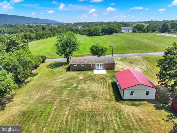 Carlisle, PA 17015,9 KING DR