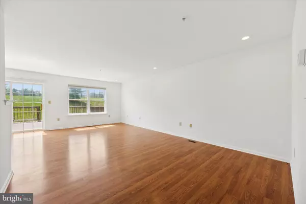 Sellersville, PA 18960,171 HAMPSHIRE DR