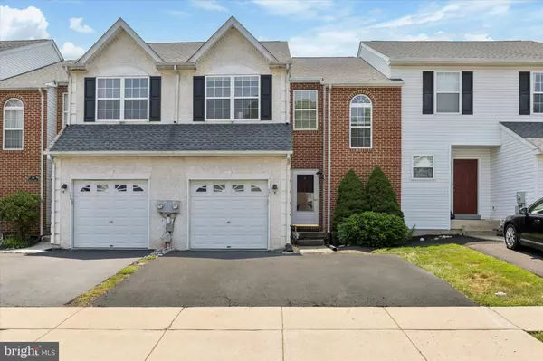 171 HAMPSHIRE DR, Sellersville, PA 18960