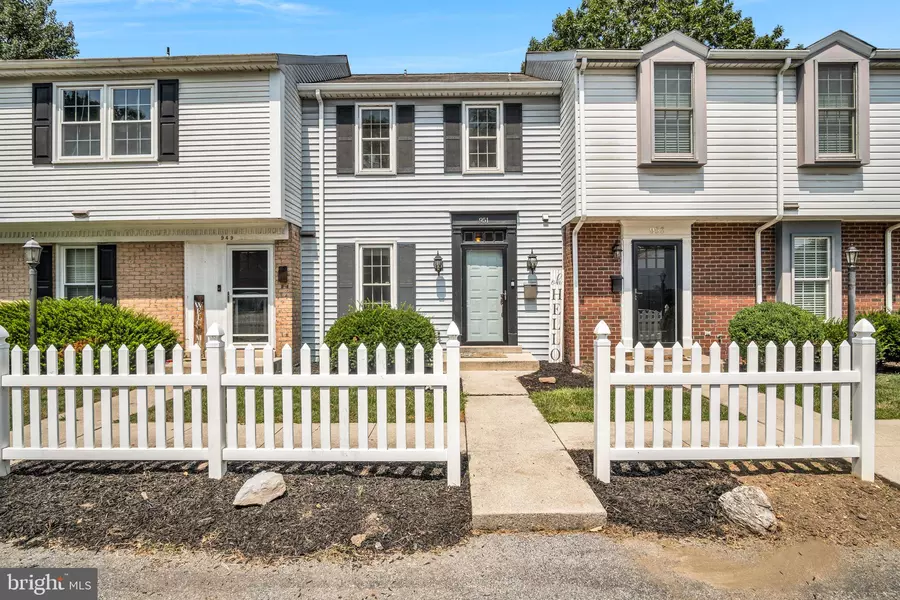 951 E MAPLE ST, Palmyra, PA 17078