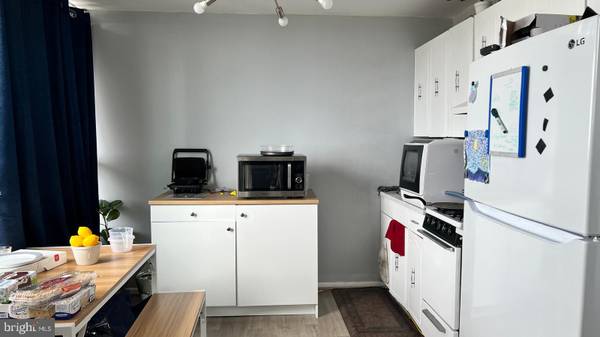 Philadelphia, PA 19131,3600-00 CONSHOHOCKEN AVE #2209A