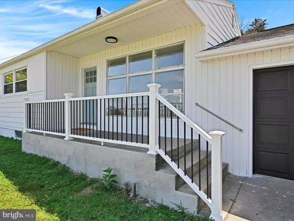 Lebanon, PA 17046,955 NARROWS DR