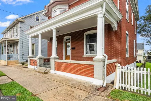 Cleona, PA 17042,27 AND 27 REAR N CENTER ST