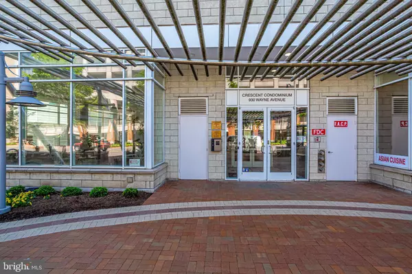 Silver Spring, MD 20910,930 WAYNE AVE #1004