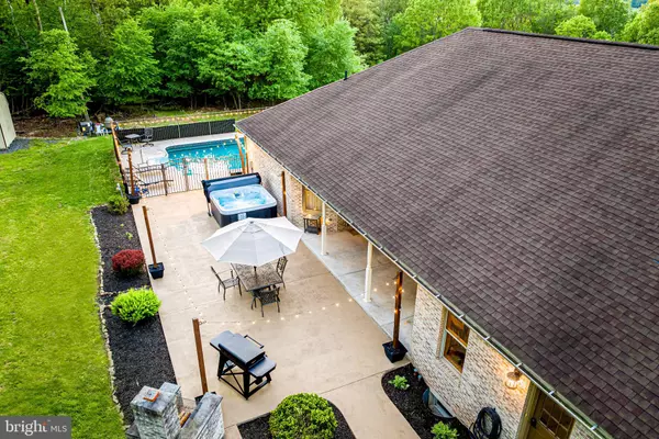 New Ringgold, PA 17960,36 SUMMER MOUNTAIN RD