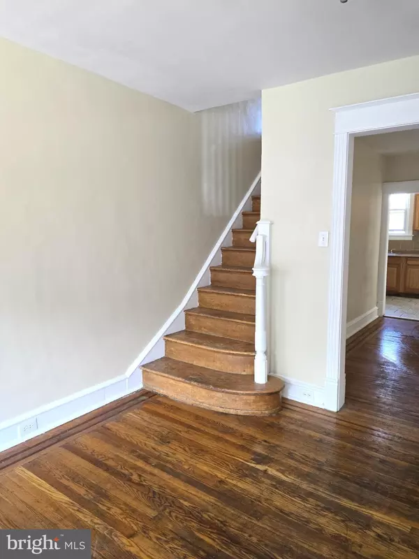 Philadelphia, PA 19120,5929 N LAWRENCE ST