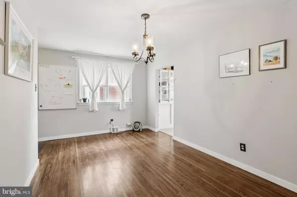Philadelphia, PA 19128,7521 VALLEY AVE