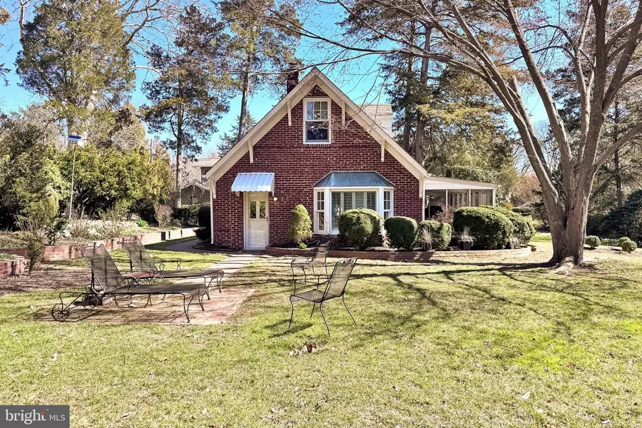 8022 E BOULEVARD DR, Alexandria, VA 22308