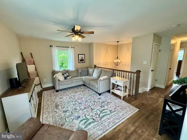 Boalsburg, PA 16827,408 WEST DR