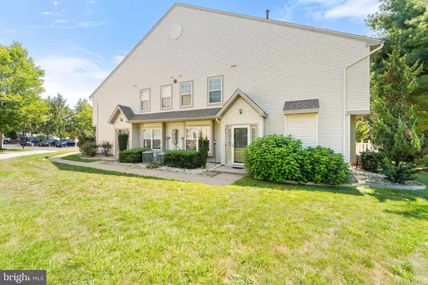 803 TANGLEWOOD DR, Sicklerville, NJ 08081