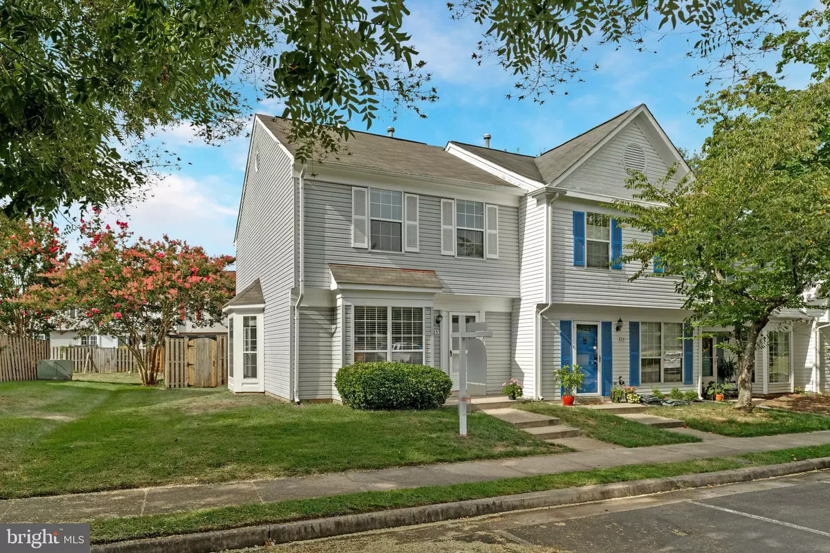 Leesburg, VA 20176,823 SMARTTS LN NE