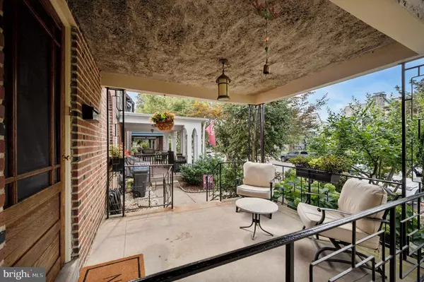 Philadelphia, PA 19129,3412 W QUEEN LN