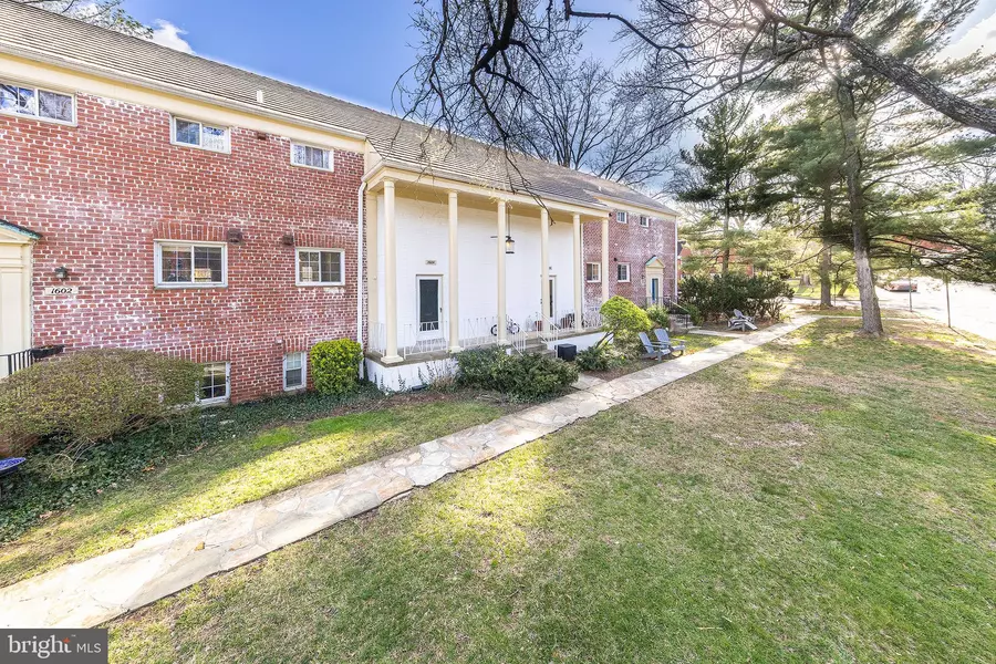 1604 PRESTON RD, Alexandria, VA 22302