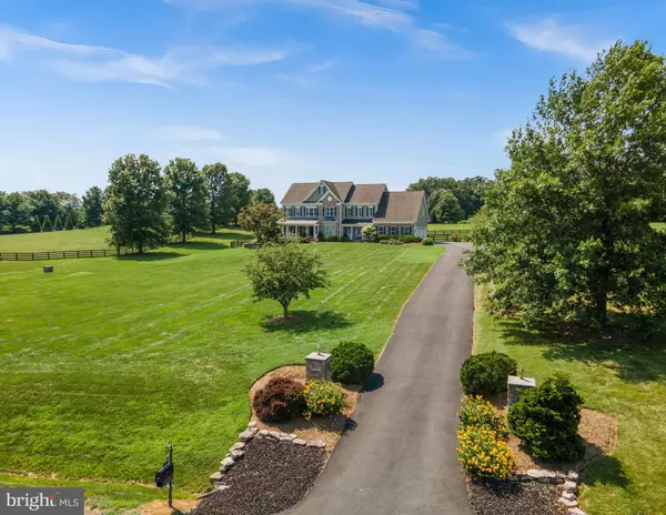 Purcellville, VA 20132,16534 GOLDENCREST CIR