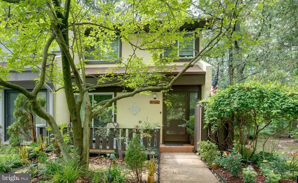 2132 CARTWRIGHT PL, Reston, VA 20191