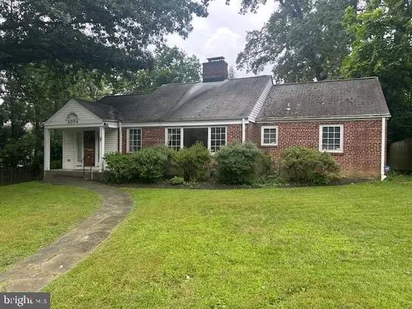 Chevy Chase, MD 20815,4004 MANOR RD